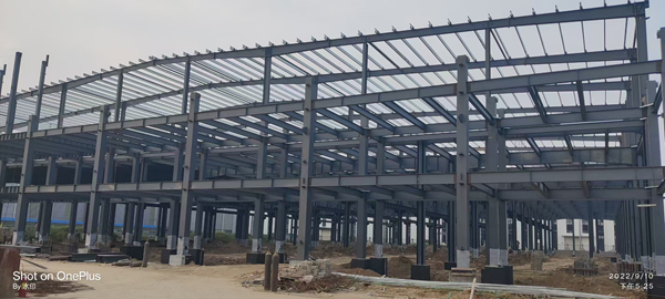 钢结构厂房施工